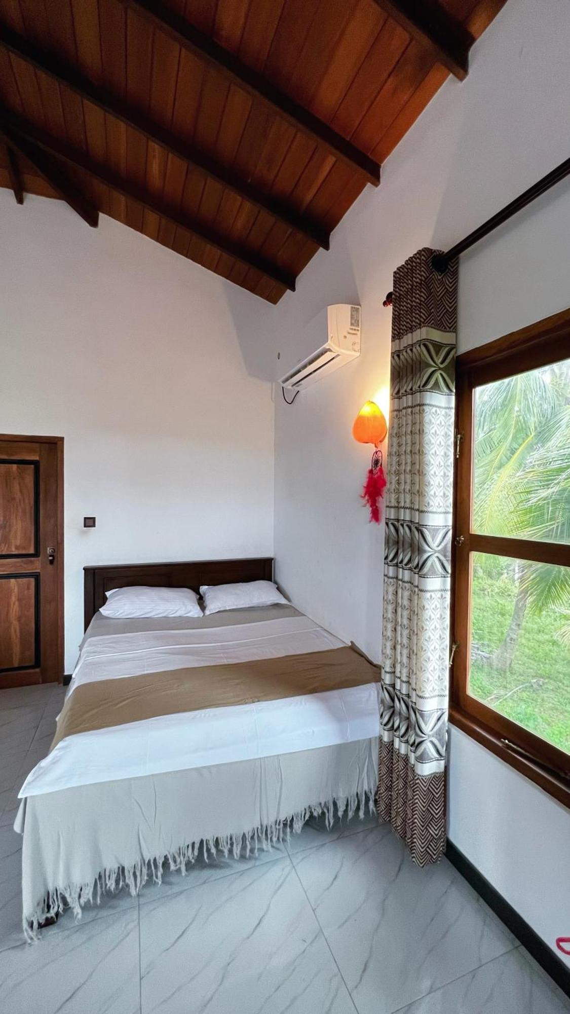 The Lookout Lodge Tangalle Extérieur photo