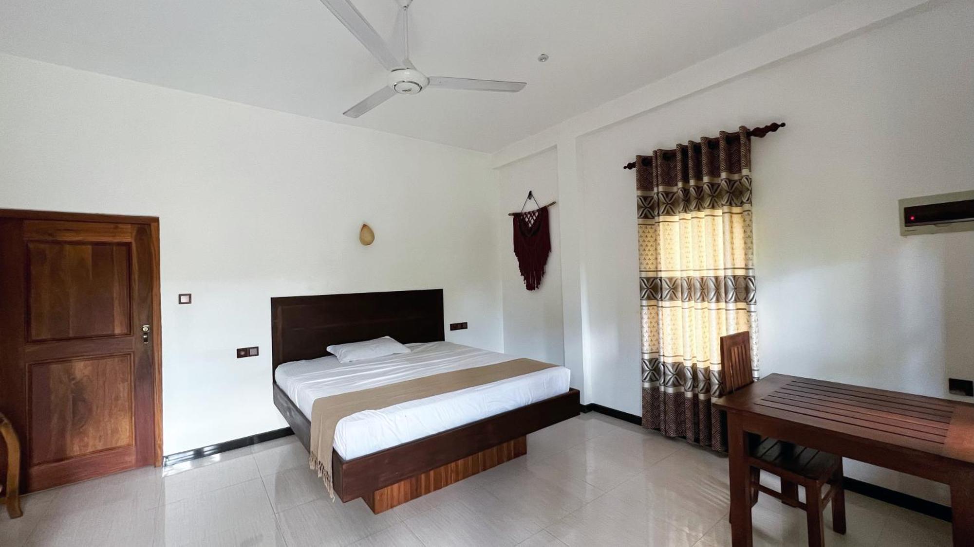 The Lookout Lodge Tangalle Extérieur photo