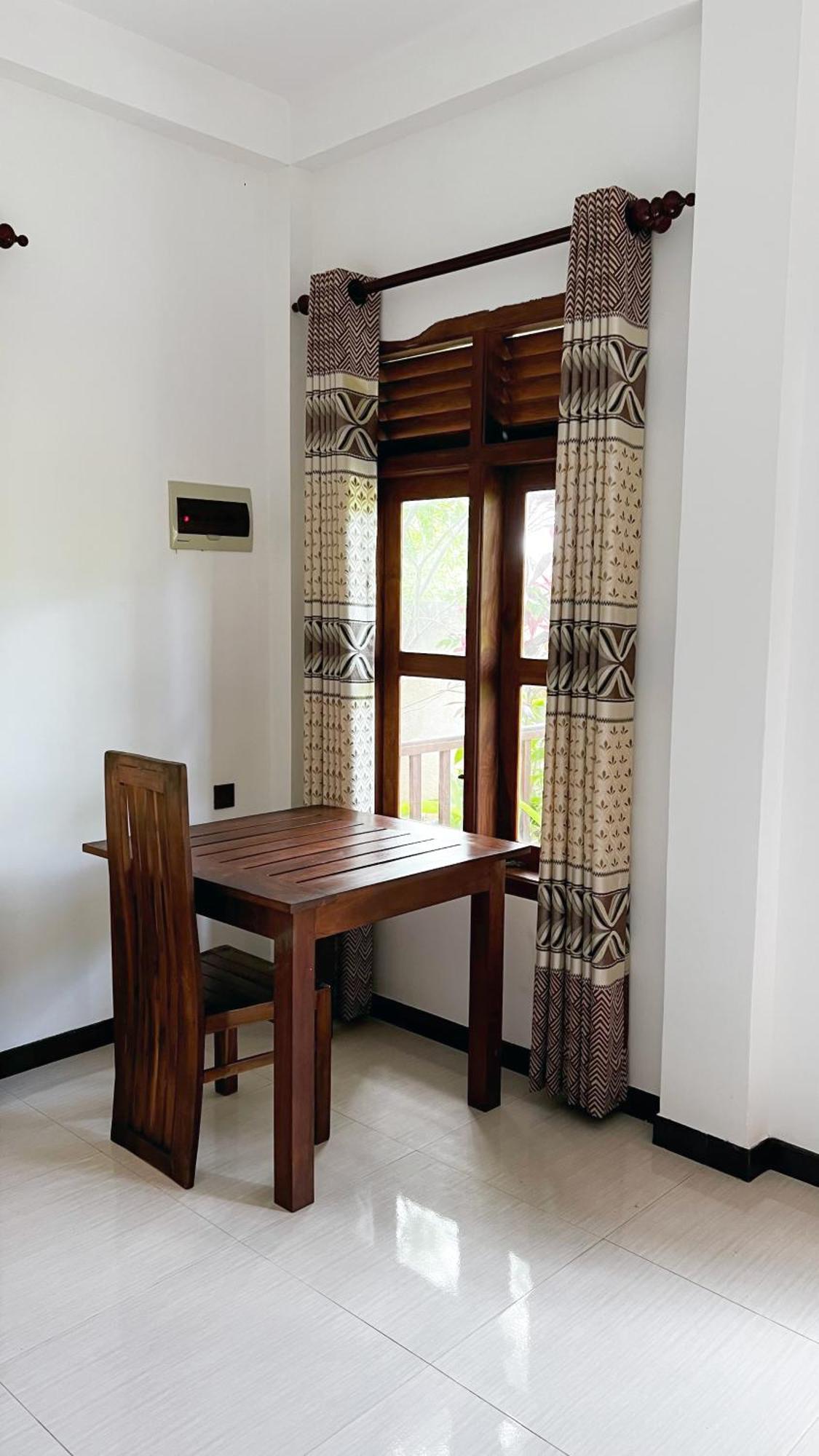 The Lookout Lodge Tangalle Extérieur photo