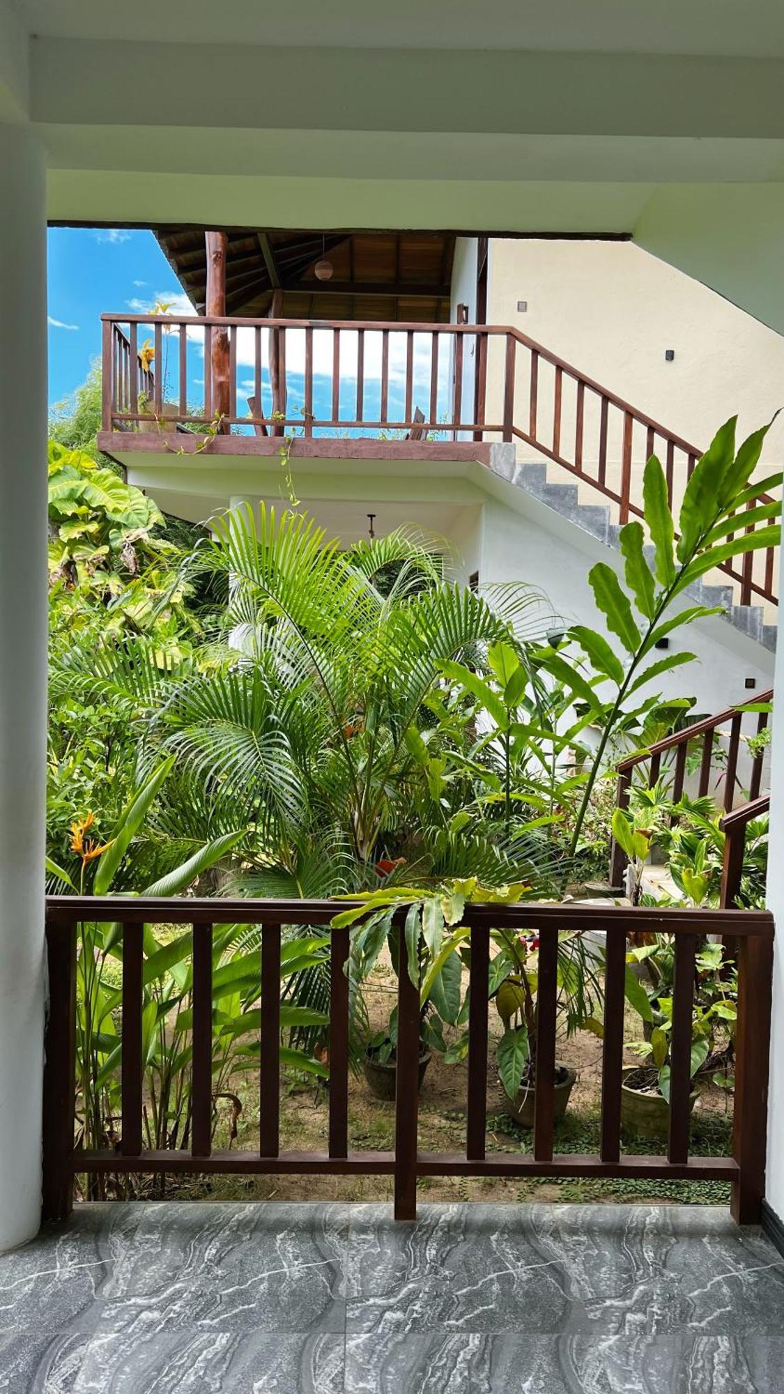 The Lookout Lodge Tangalle Extérieur photo